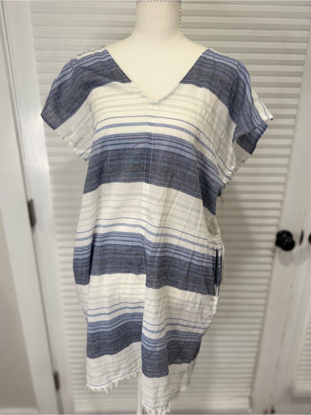 Carve Designs Tamiko Cover Up Blue and White Striped V-Neck Tunic 1218